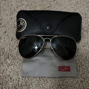 Ray-Ban Classic Gold Frame Sunglasses